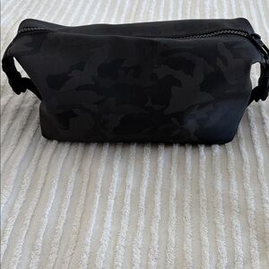 Lululemon Black Camouflage toiletries Bag